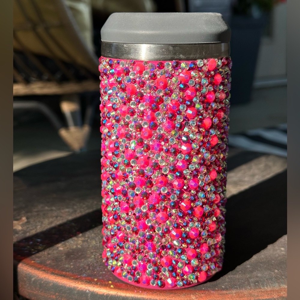 Pink rhinestone slim can koozie! Can also be used as a cup!